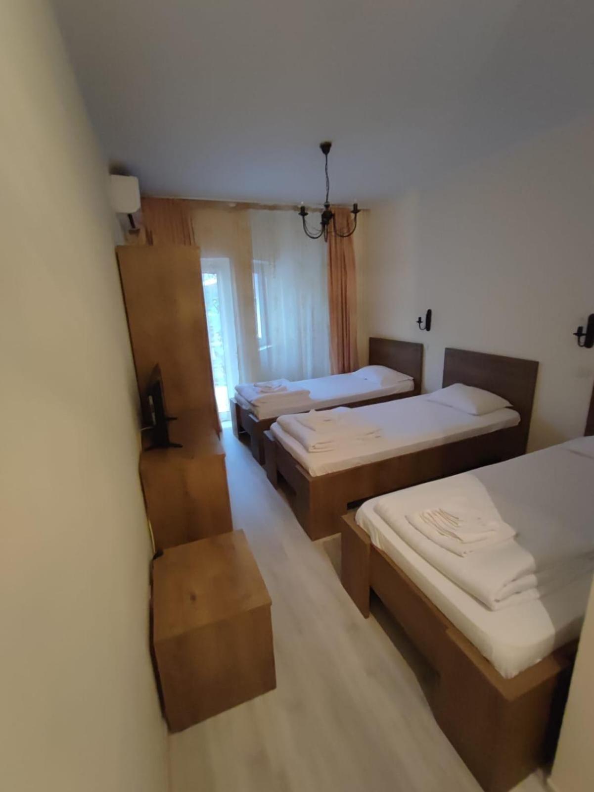 Pensiunea Paradis Băile Herculane Εξωτερικό φωτογραφία