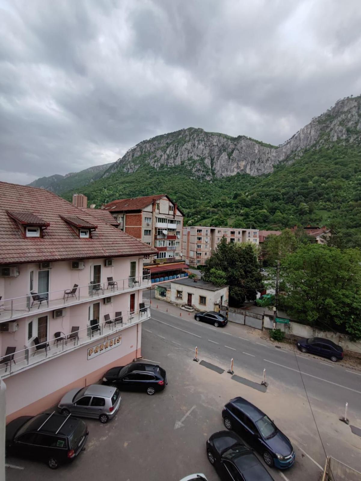 Pensiunea Paradis Băile Herculane Εξωτερικό φωτογραφία